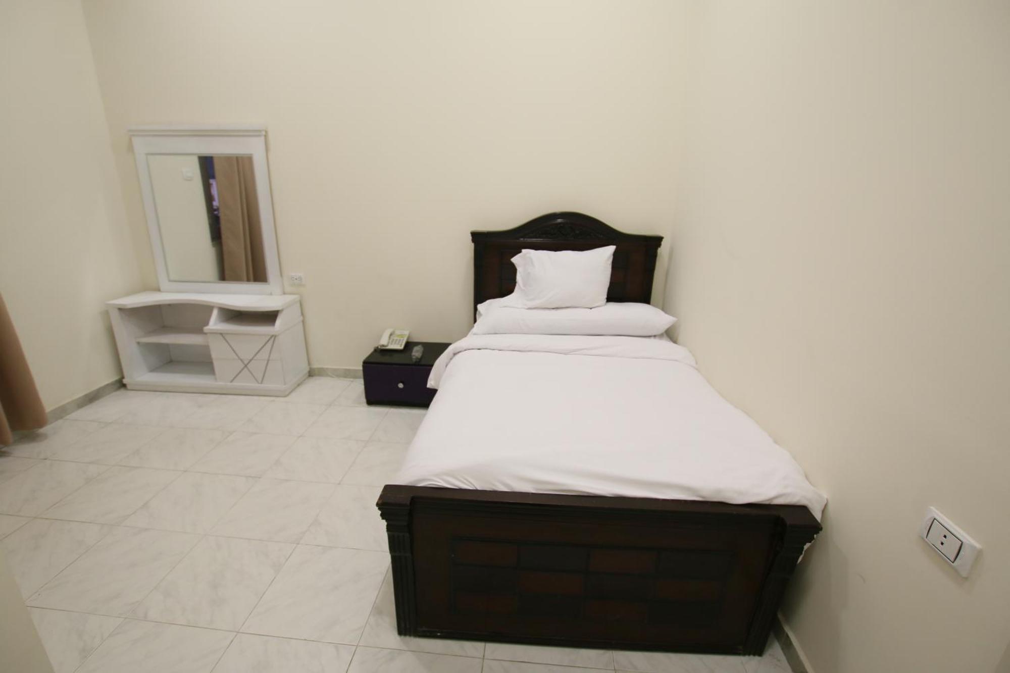 Crown Hotel