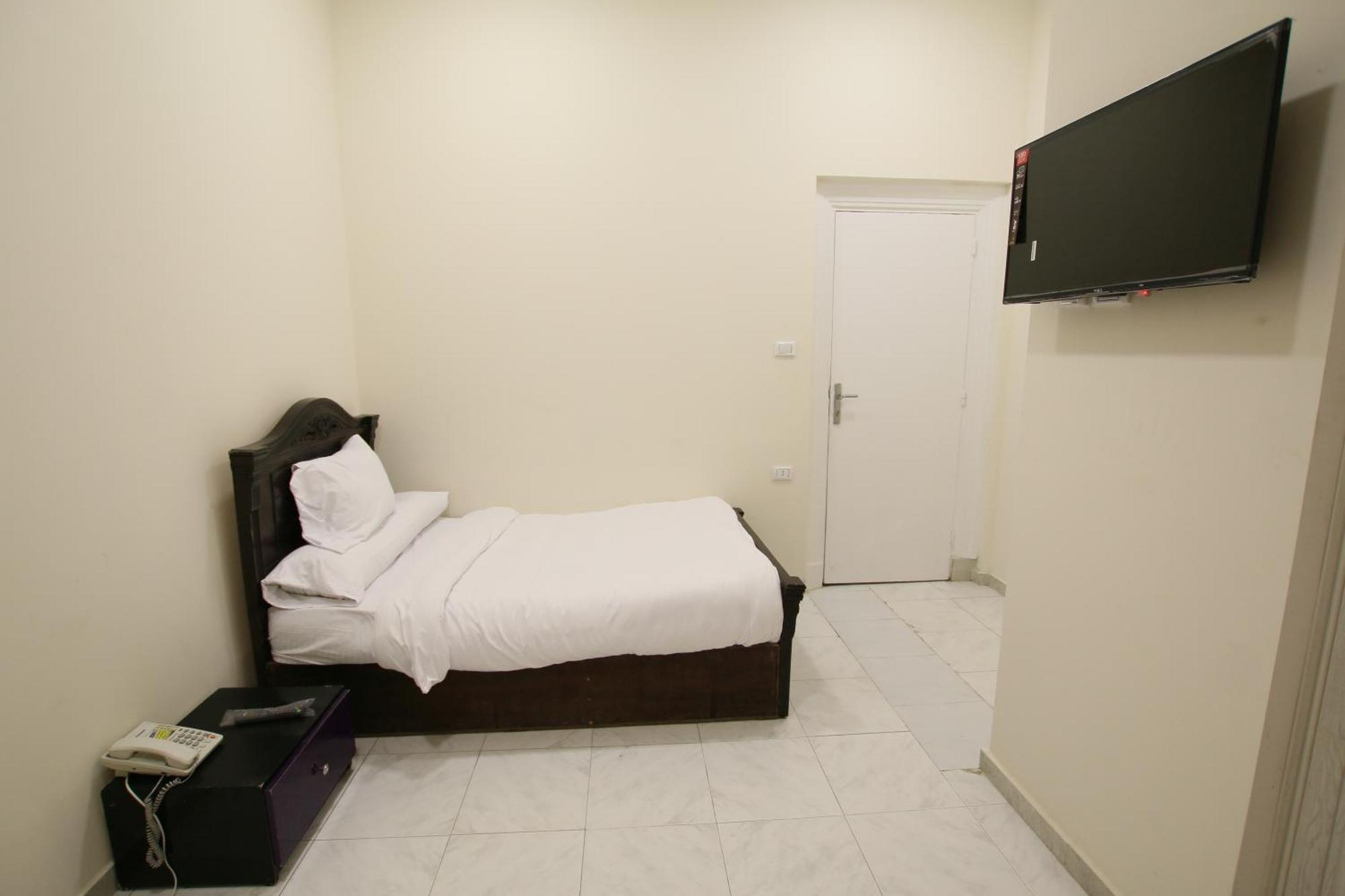 Crown Hotel